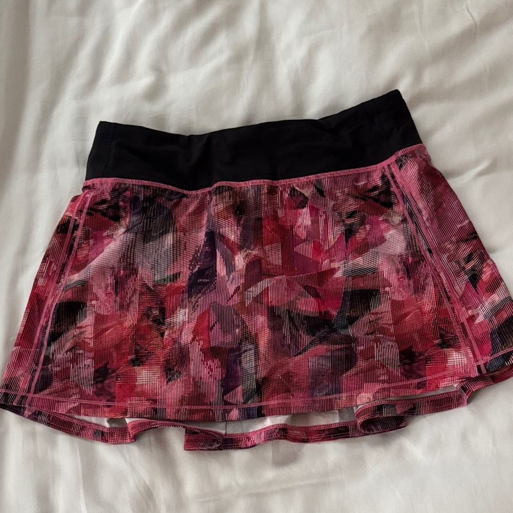 Lululemon Athletica Pink and Black Mini Skirt